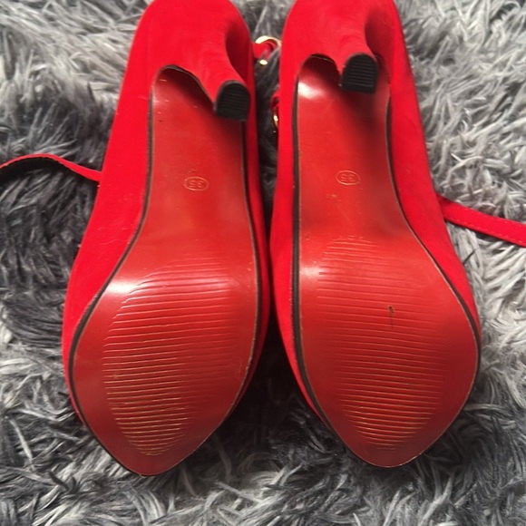 Red heels 👠 size 35 - Picture 5 of 5